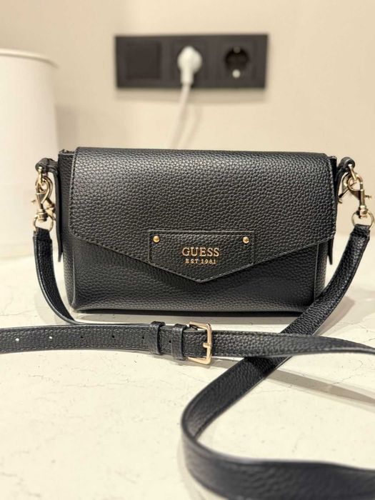 Продам оригинальную сумку Guess