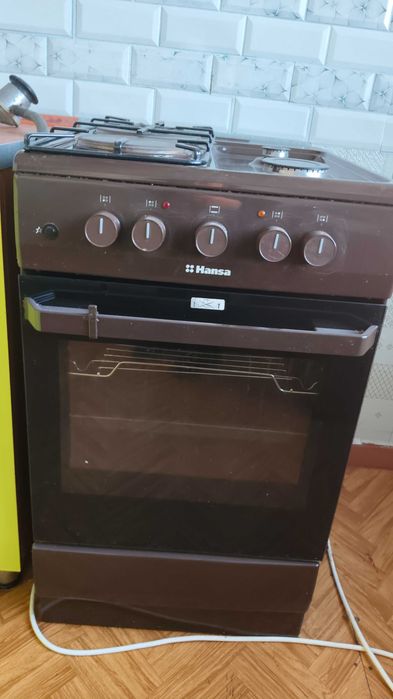 Продам газо электрическую плиту
