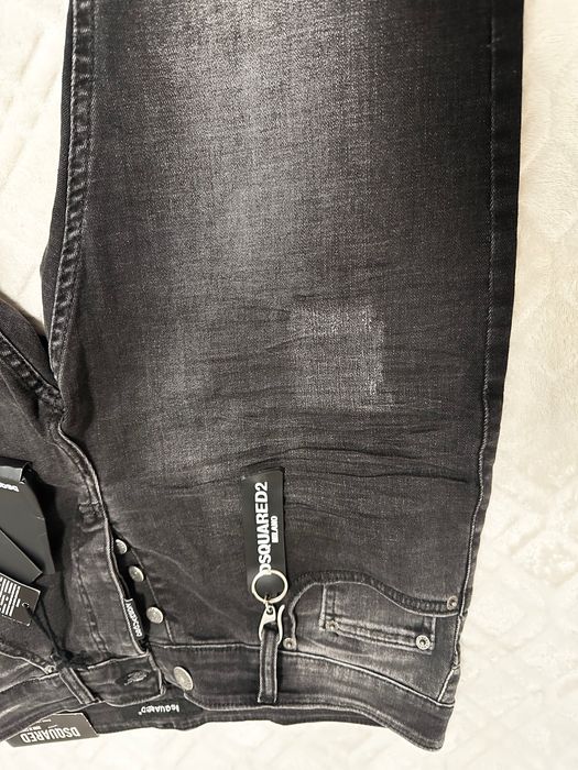 Pantaloni DSQUARED2 noi