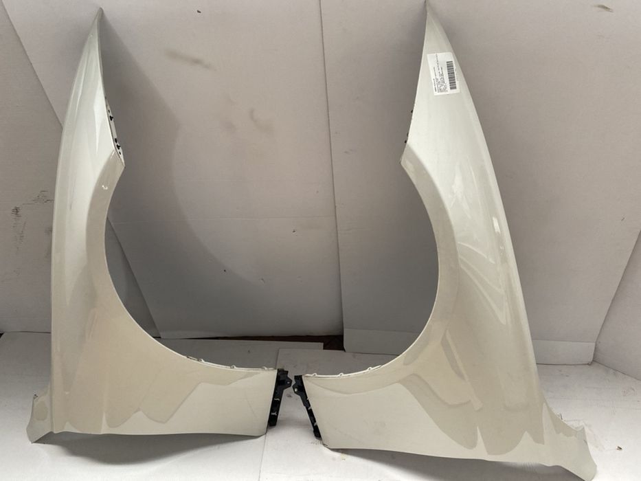 Aripa aripi BMW F30 F31 LCI trager bara far  aripa