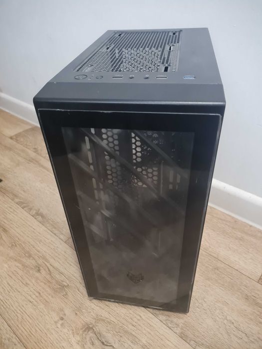 Корпуса разные продам