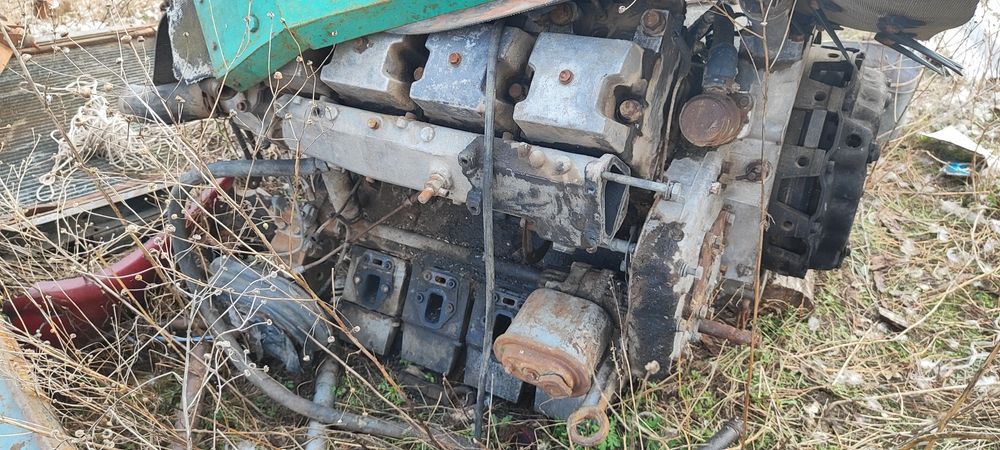 КамАЗ тягач на запчасти