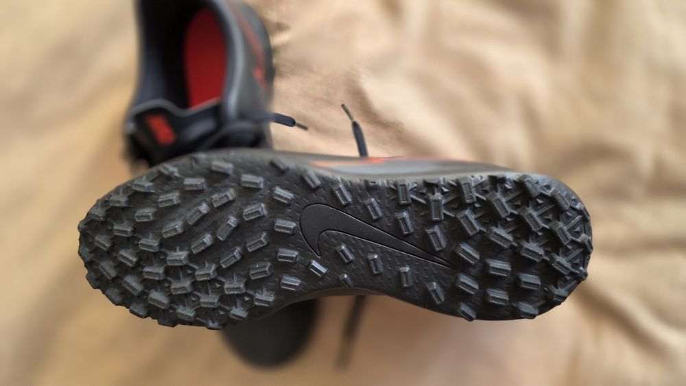 Ghete fotbal Nike Mercurial marime 42.5 ca noi * adidas * F50* puma