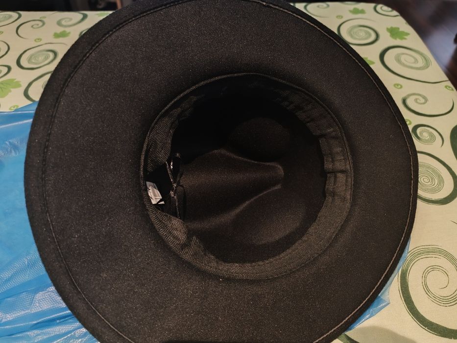 Pălărie unisex  noua