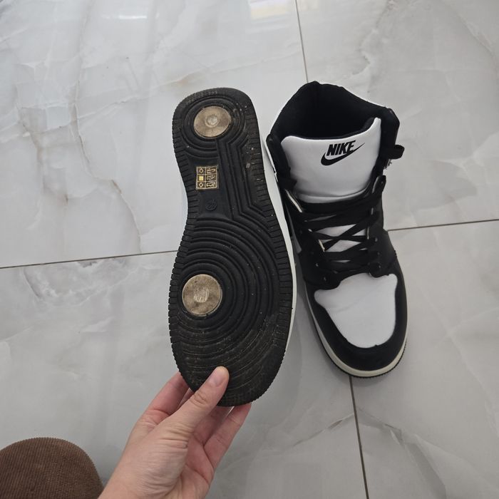 Adidasi tip ghete numărul 42