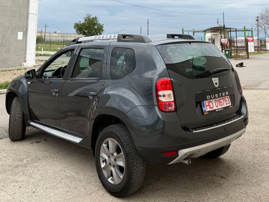 Dacia Duster Prestige  1,2 benzina an fab 2015 euro 5 inport germania