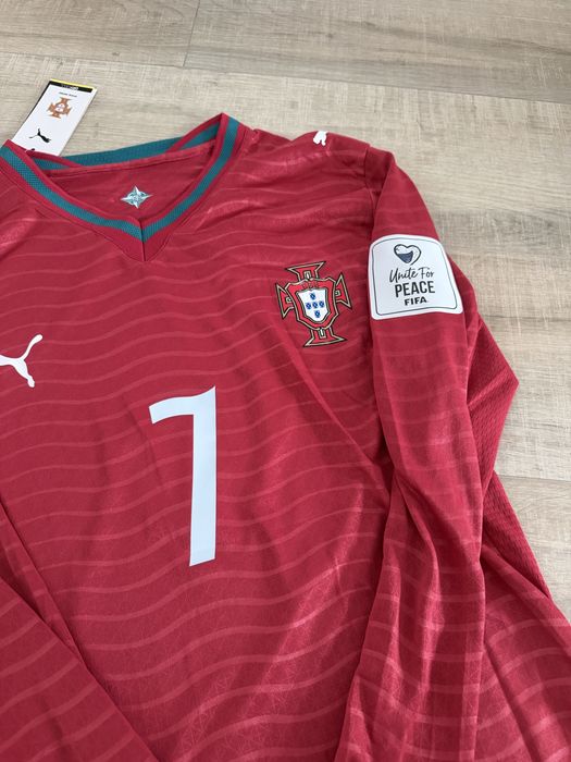 Tricou de fotbal maneca lunga  bluza fotbal Portugalia nationala Puma marime M Cristiano Ronaldo 7 CR7 marime M