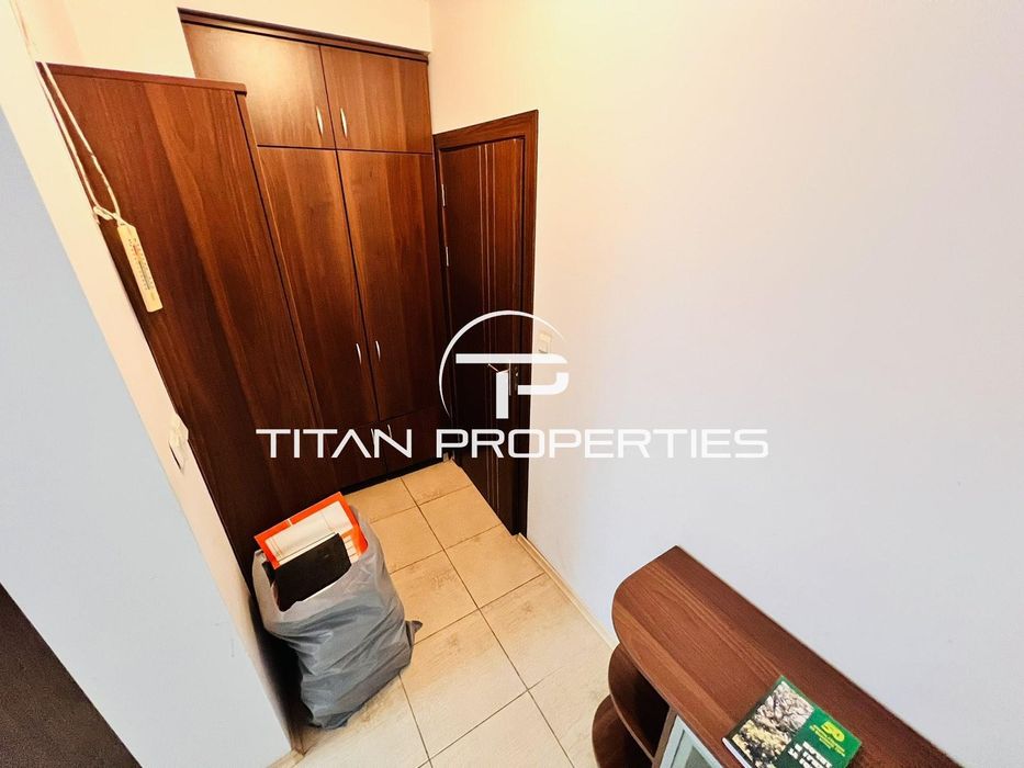 Дава се под наем Офис в Бургас, Възраждане - 40 кв.м за 255 € - Снимка #2