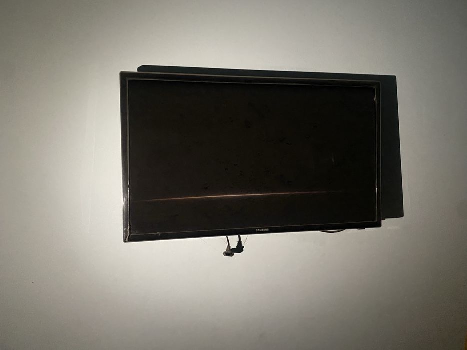 Телевизор Samsung 32