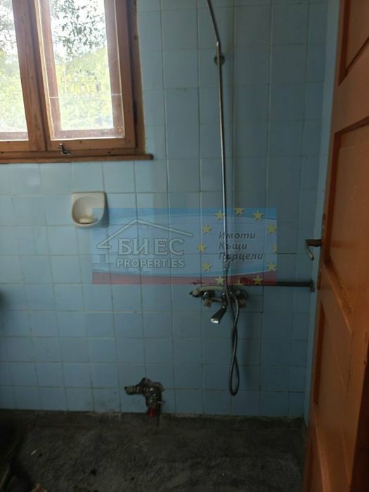 Продажба Къща гр. Перник - с. Боснек 100m²