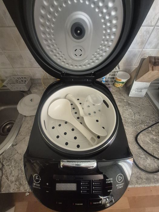 Мультиварка мультиповар новая