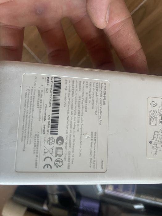 Продам пылесосы акумуляторные  Samsyng , Xiaomi