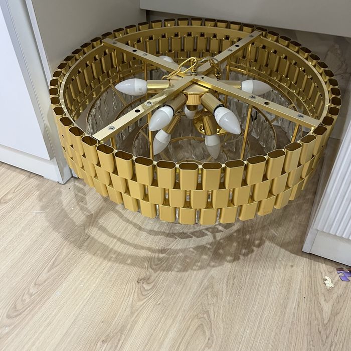 Люстра в гостиную в зал