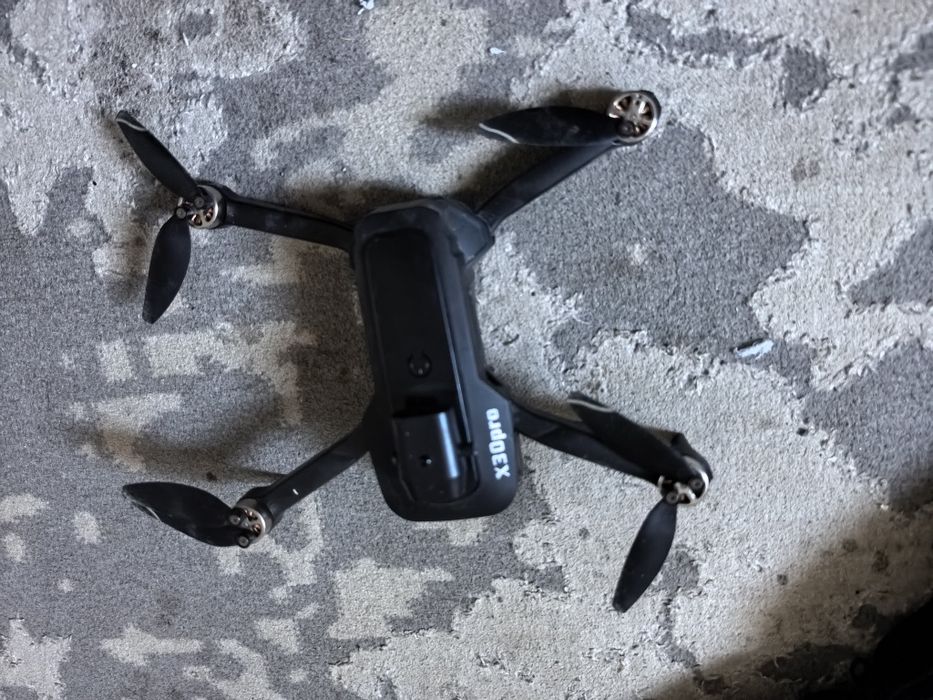 Дрон с камерой x30 pro