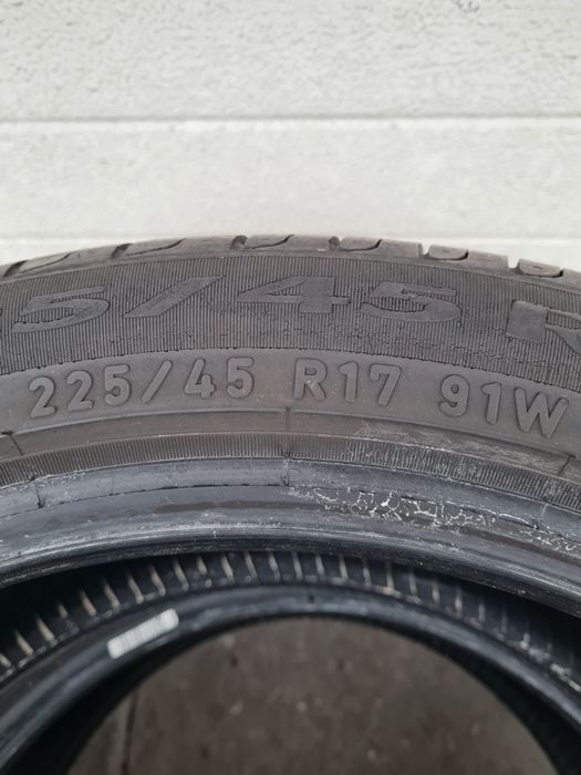 Летни гуми 2 броя PIRELLI Cinturato P7 225 45 R17 дот 2415