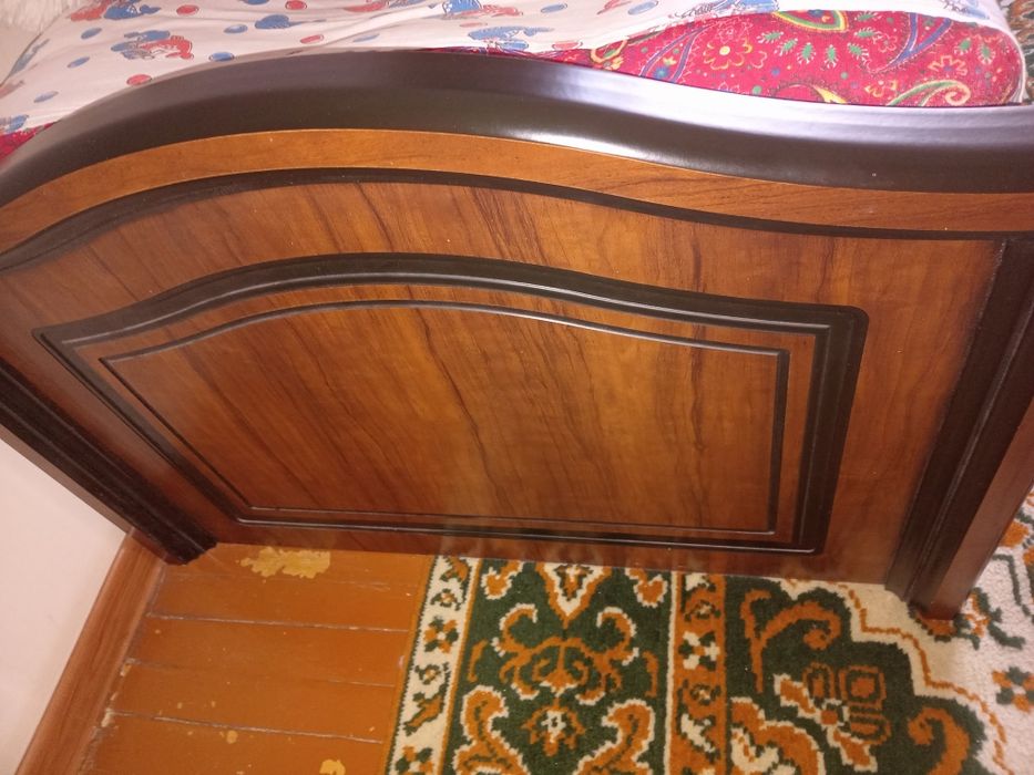 мебель для спальни и зала и шкаф