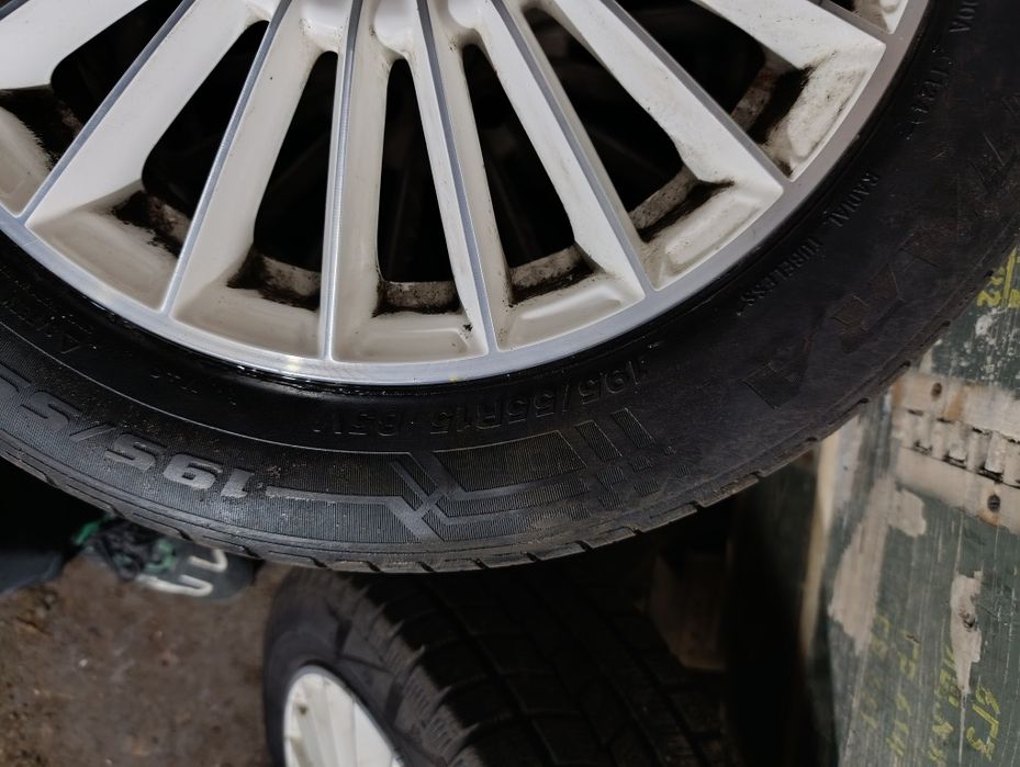 Диски с шинами R15 4×98