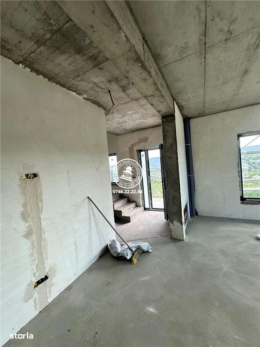 Vila 5 camere de vanzare, Tomesti