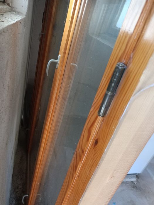 Терезе рамасымен подоконигімен сатылады