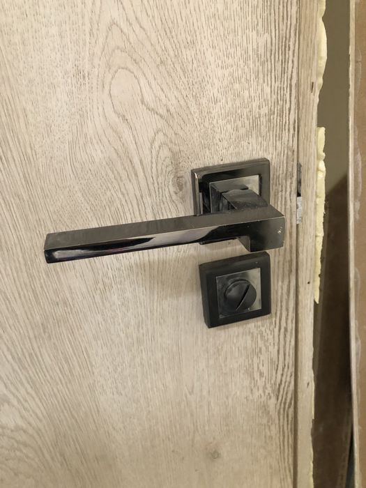 Межкомнатная дверь