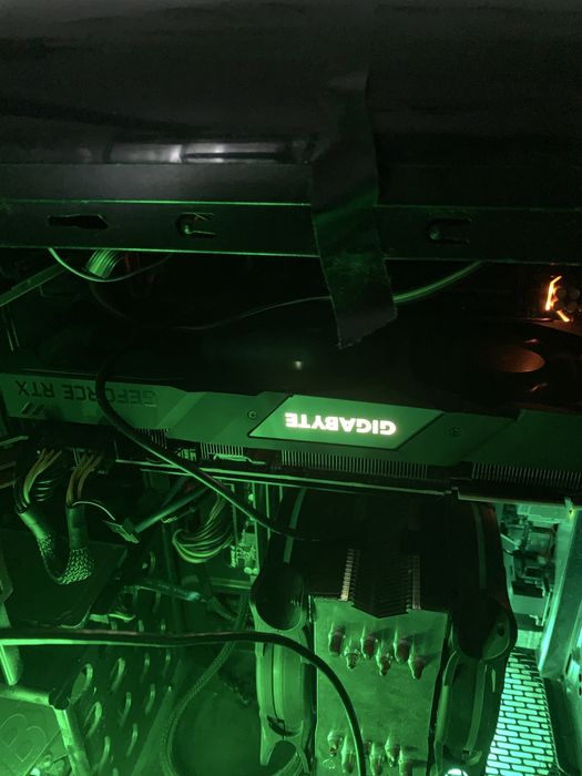 Placa video RTX 2080 SUPER Gigabyte Windforce OC