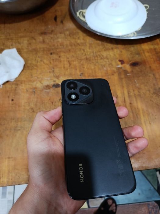 Honor 400 lite sotiladi 8/256