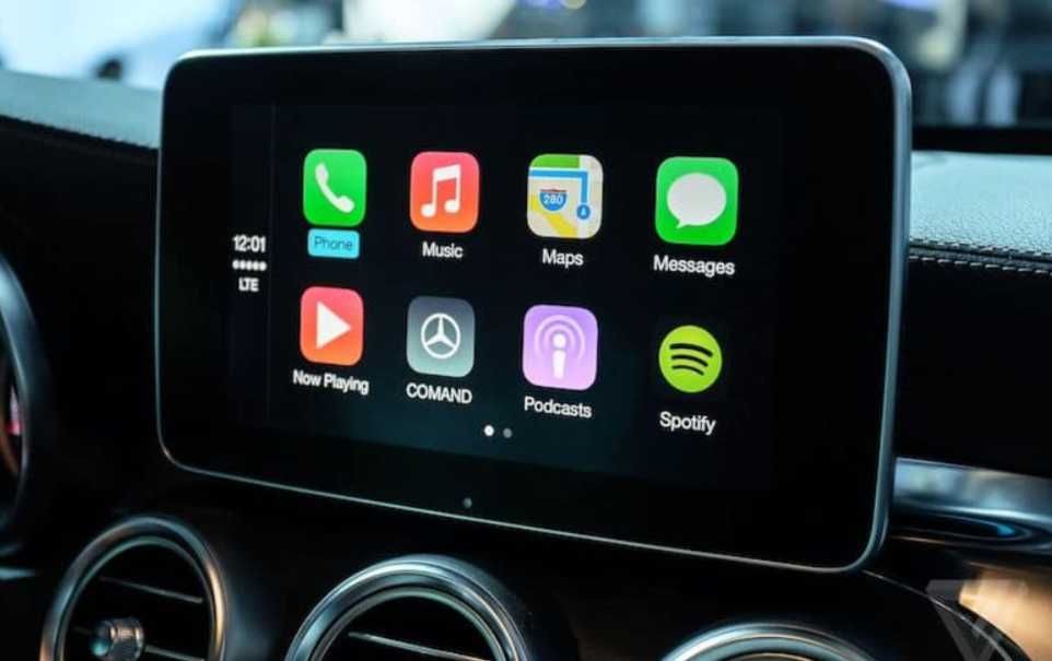 Android Auto / Apple CarPlay Mercedes