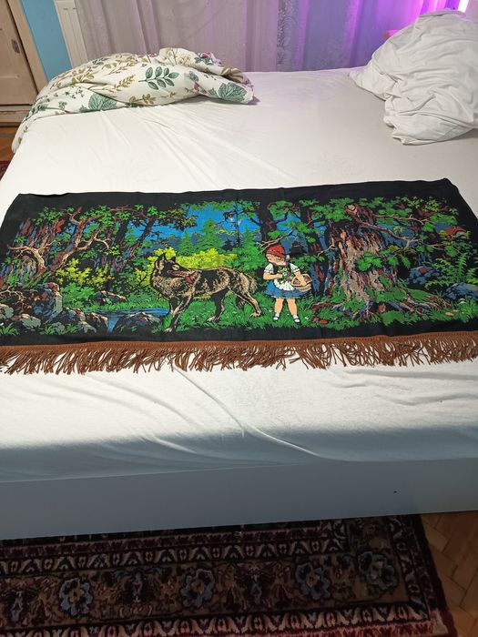 Vând carpeta veche