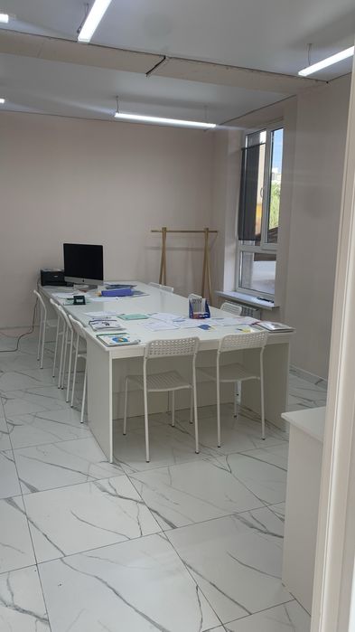 Продам письменный СТОЛ Парты