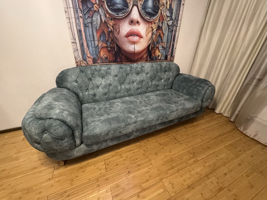 Продам диван в отличном состоянии