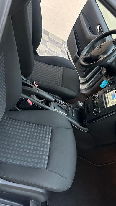 Mercedes Aclass Automatik Cutia an 2012