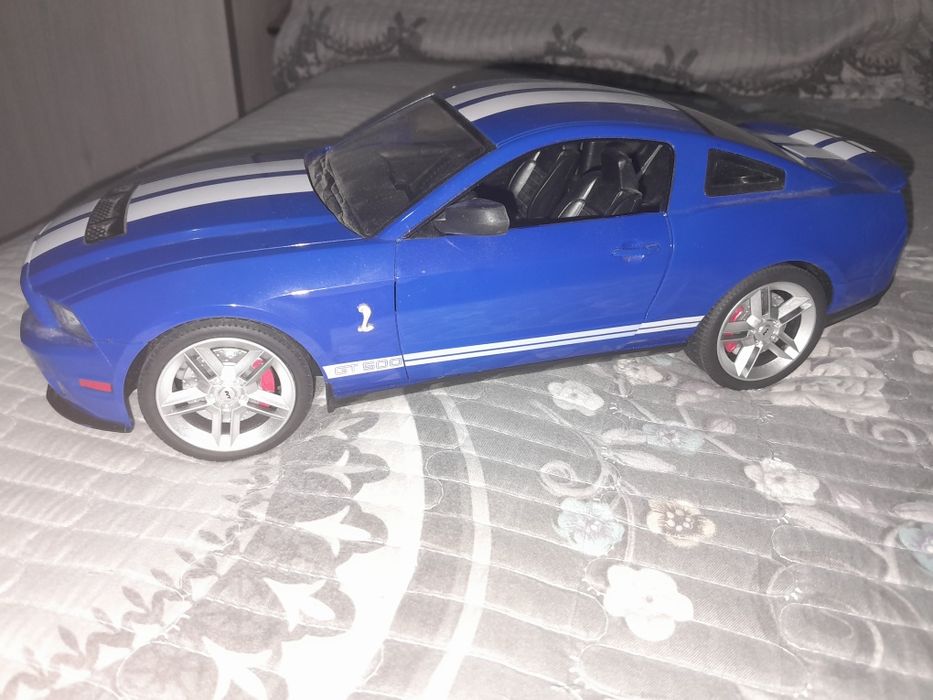 Новая машинка на радиоуправлении