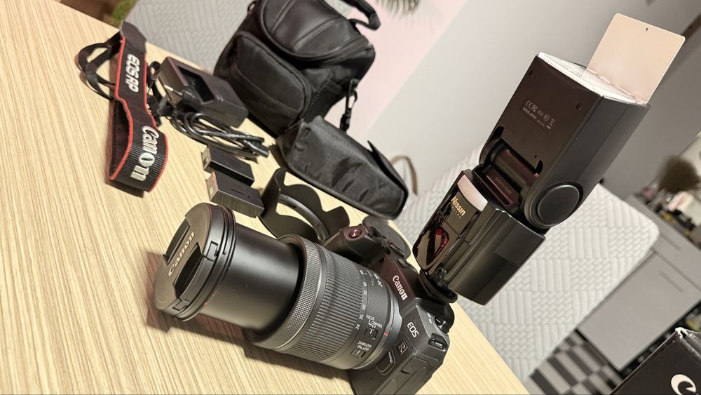 Vand aparat CANON RP  full, mirrorless nou!!