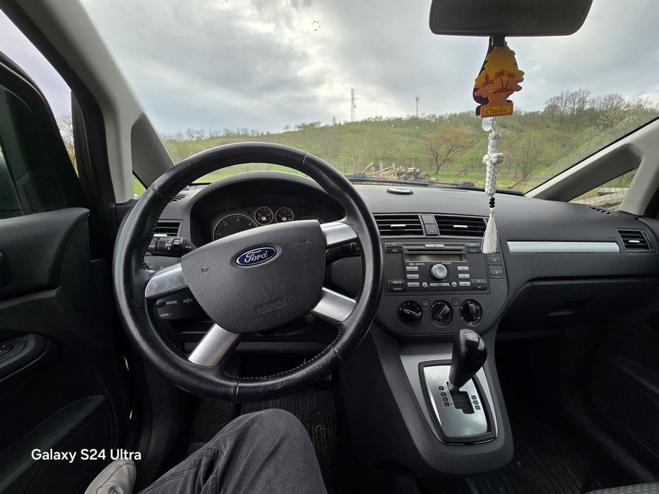 Vând Mașină Ford Focus