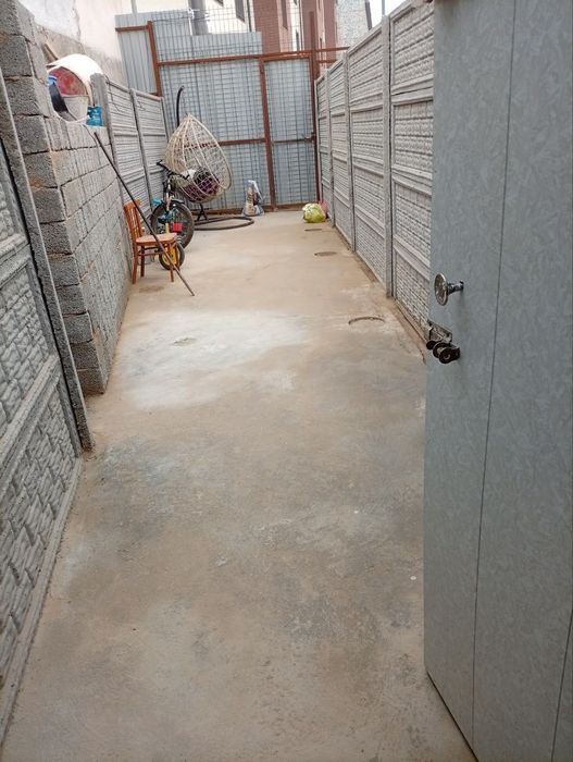 Kichkina 2 xonali uy sotiladi