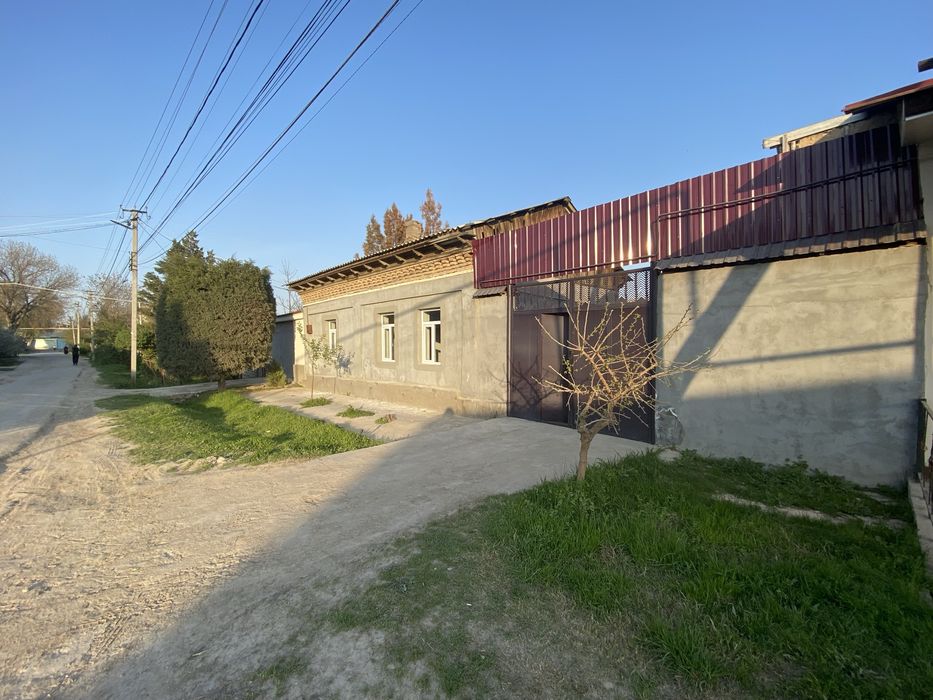 Uy sotiladi (remontsiz)