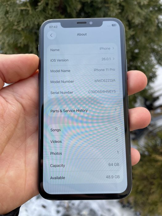 Iphone 11 pro 64gb baterie 81%