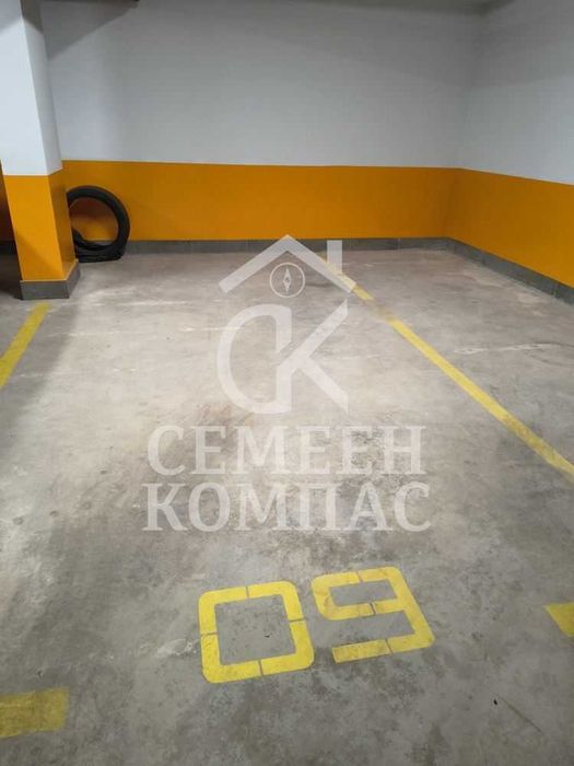 Дава се под наем Офис в Пловдив, Център - 188 кв.м за 2868 € - Снимка #17