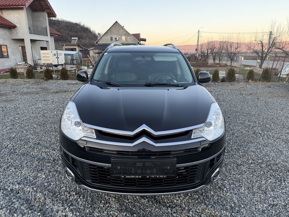 Vind citroen c crosser 2.2 tdi an 2008 full!! 7 locuri 4x4