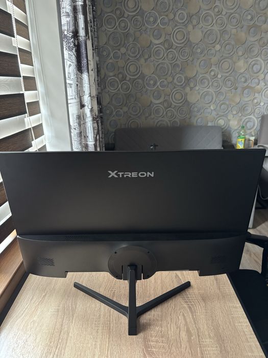 Продам Монитор XTREON