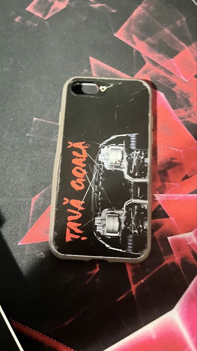 Iphone 8 fara zgarieturi