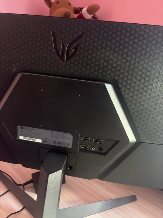 Монитор LG 24 инча