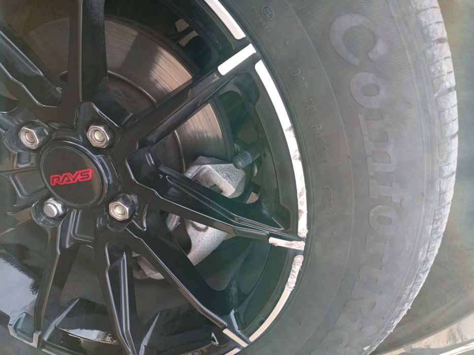 Rays Diska Sotiladi R15