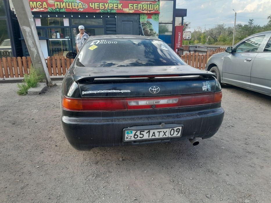 Продам тойта карина ед