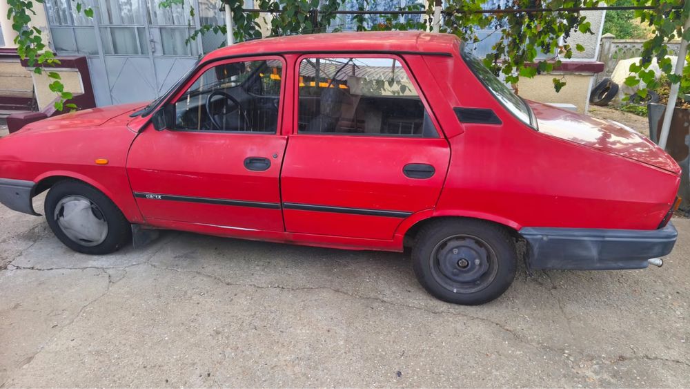 Vand dacie zambetul lui Iliescu