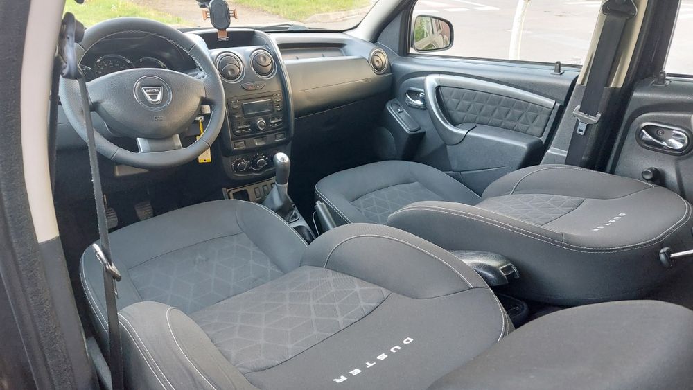 Dacia Duster Laureate 1,6 benzină/130.000km!!