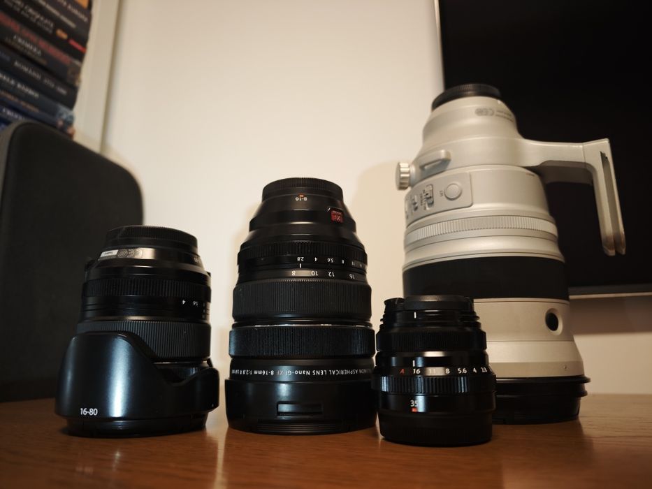 Obiective Fujifilm X - 200 / 16-80 / 35 /  8-16