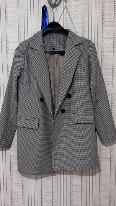 Женский платья кастюмы пиджаки кофты арзан багада сатылады!