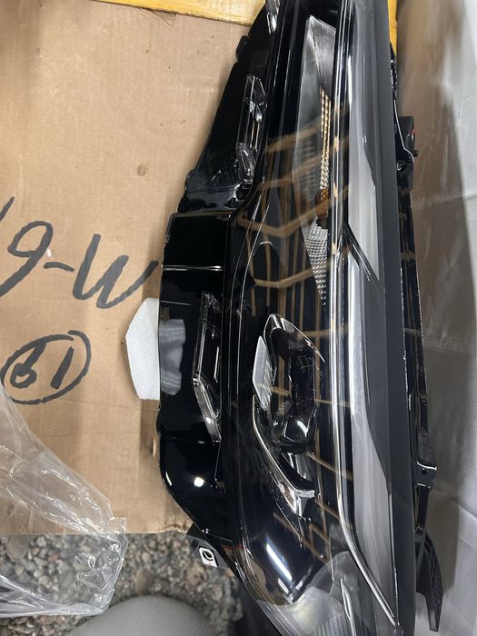 Monza 2023/2025 Фара