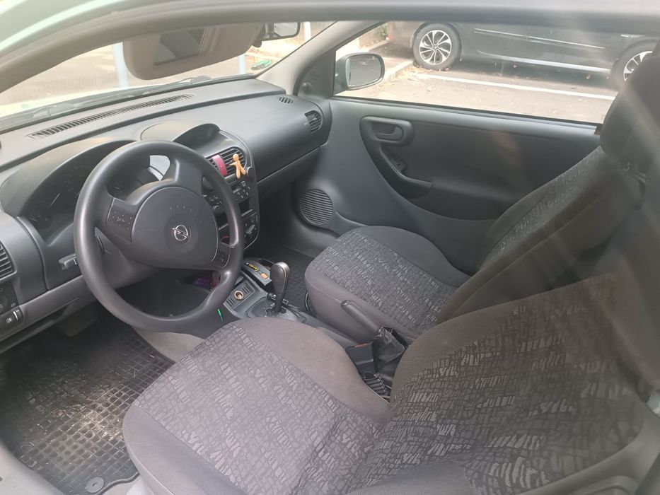 Opel Corsa C 1.2 automată